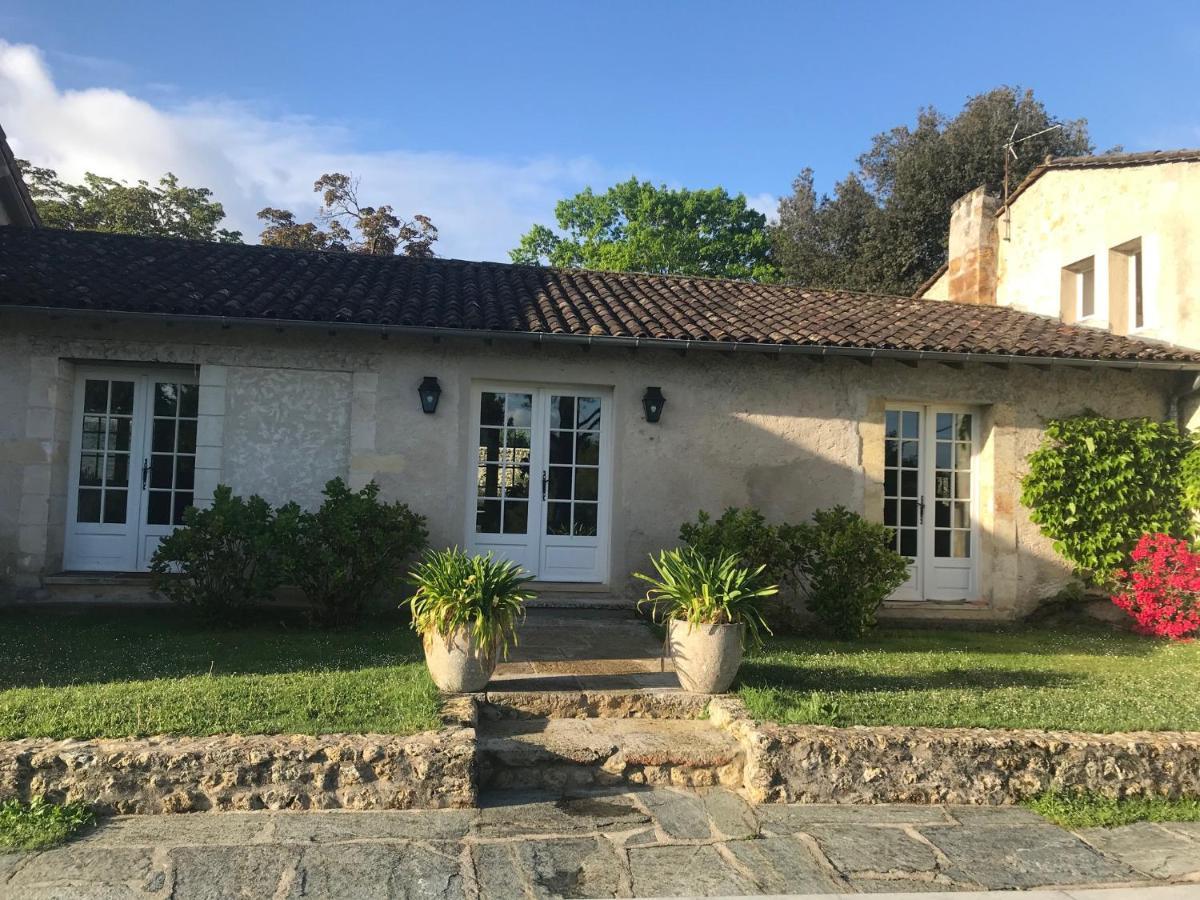 Le Domaine De Camblanes Hotell Exteriör bild
